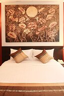 Mirth Sathorn Hotel