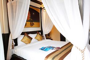 Mirth Sathorn Hotel