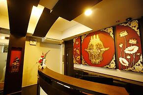 Mirth Sathorn Hotel