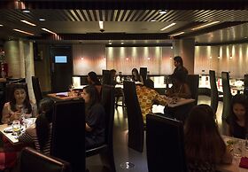 Sukhumvit Suites Hotel