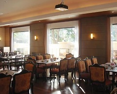 Siam Society Hotel & Resort