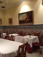 Hostal Sierpes