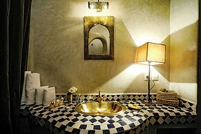 Riad Khol