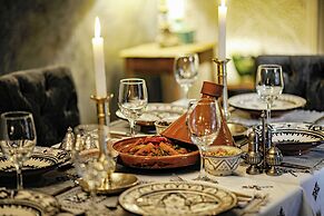 Riad Khol
