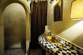 Riad Khol