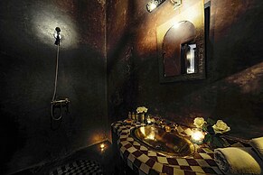 Riad Khol