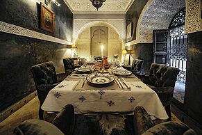 Riad Khol