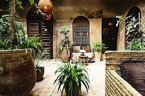 Riad Khol