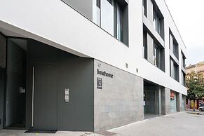 Limehome Barcelona Rector Triadó
