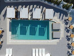 Callia Retreat Adults Only