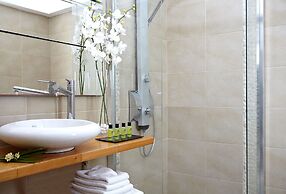 Callia Retreat Adults Only