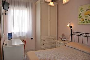 Hotel Mediterraneo