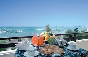 Hotel Mediterraneo