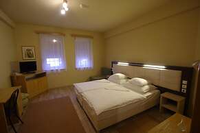Hotel Vadászkürt Superior