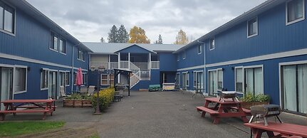 Riverside Resort & RV Park