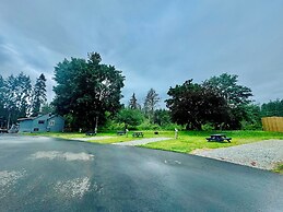 Riverside Resort & RV Park