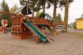 Riverside Resort & RV Park