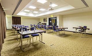 Holiday Inn Express Dubai Airport by IHG