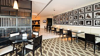 Holiday Inn Express Dubai Airport by IHG