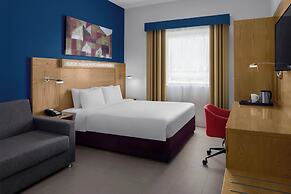 Holiday Inn Express Dubai Airport by IHG