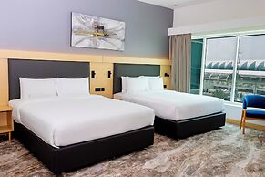 Holiday Inn Express Dubai Airport by IHG