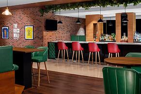 Holiday Inn Express Dubai Airport by IHG