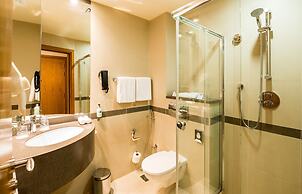 Holiday Inn Express Dubai Airport by IHG