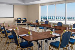 Holiday Inn Express Dubai Airport by IHG