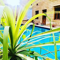 Hotel Golden City