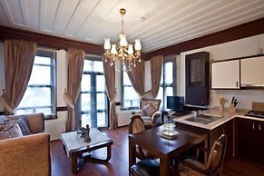 Ascot House