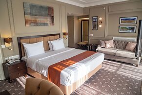 Almaty Hotel