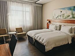DoubleTree by Hilton Cape Town - Upper Eastside