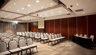 DoubleTree by Hilton Cape Town - Upper Eastside