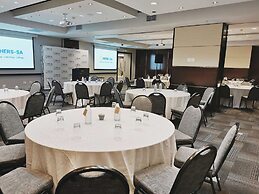 DoubleTree by Hilton Cape Town - Upper Eastside