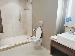 DoubleTree by Hilton Cape Town - Upper Eastside