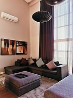 DoubleTree by Hilton Cape Town - Upper Eastside