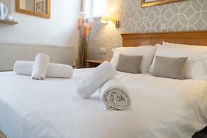 The Red Lion Hotel