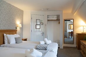 The Red Lion Hotel