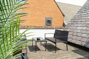 The Red Lion Hotel