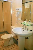 Avonmore on the Park Boutique Hotel