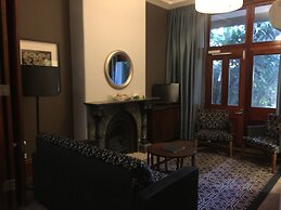 Avonmore on the Park Boutique Hotel