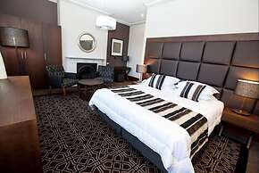 Avonmore on the Park Boutique Hotel