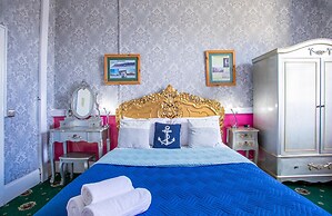 The Commodore