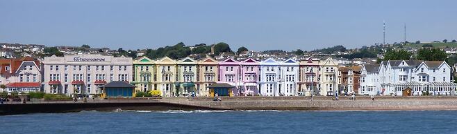 The Commodore