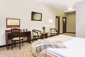M Hotel