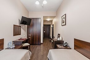 M Hotel