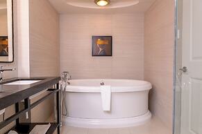Metcalfe Hotel Montréal by Gray Collection