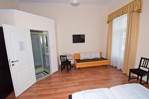 K&T Boardinghouse