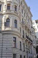 K&T Boardinghouse