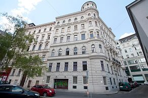 K&T Boardinghouse